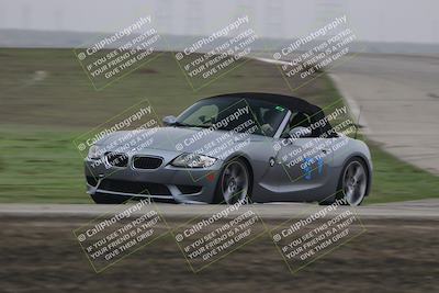 media/Nov-28-2025-Speed SF (Fri) [[b9fcb3577c]]/Red and Gold/Session 3 (Outside GrapevineGold/